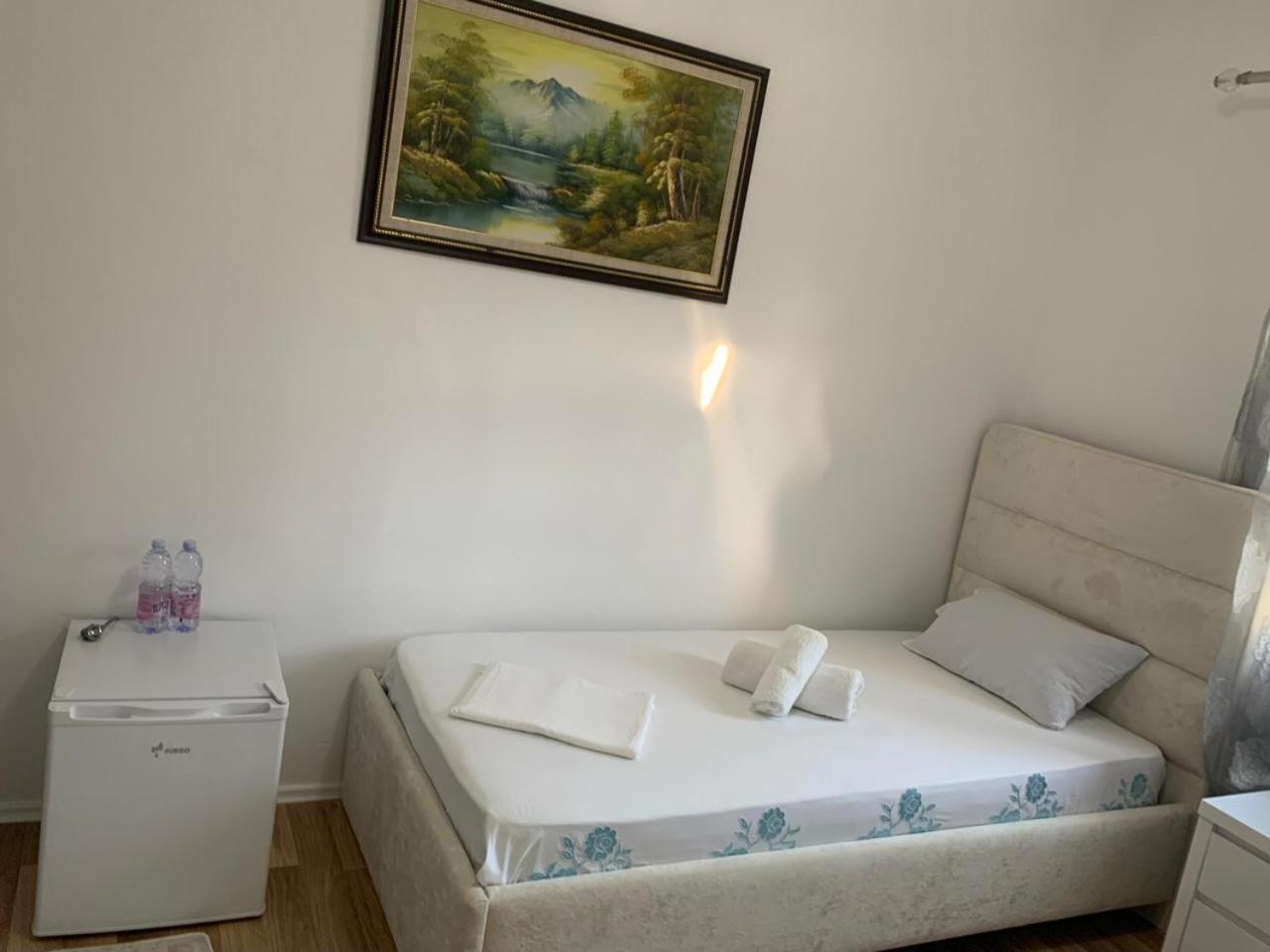 Flat In Berat'S Center公寓 外观 照片